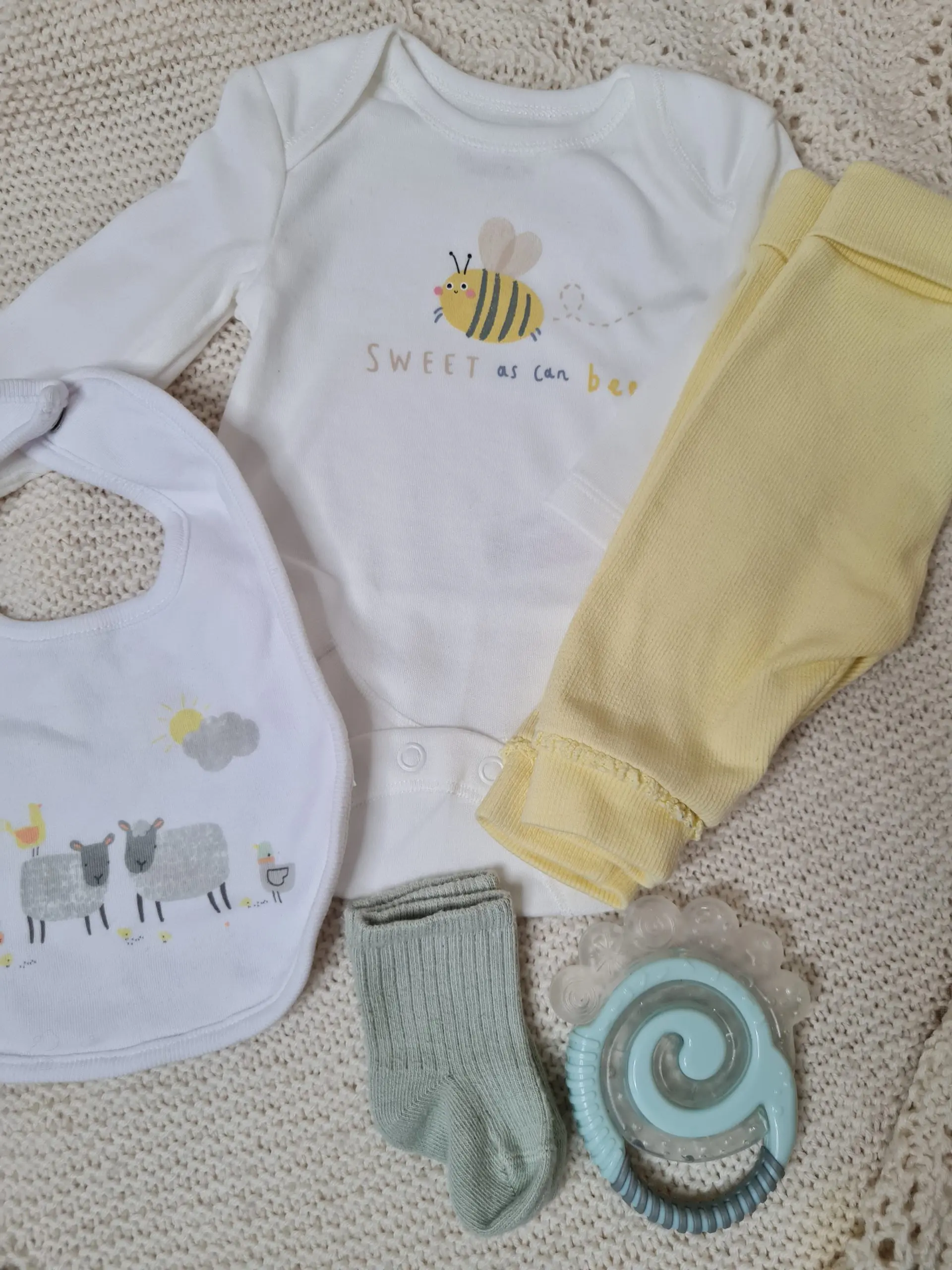 Ungbarnapakki - Image 2