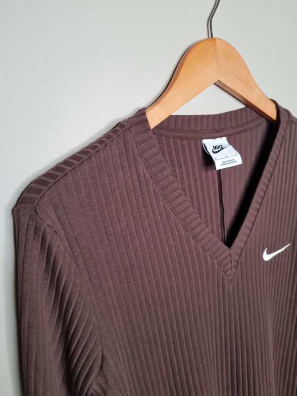 Nike bolur - Image 2