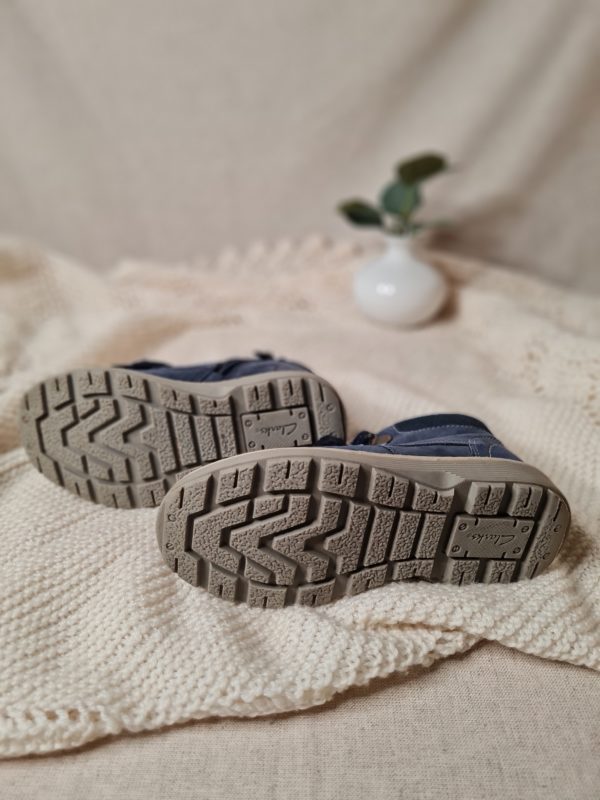 Boots - Image 2